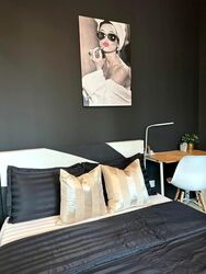 Burlington Square (D7), Apartment #577323191